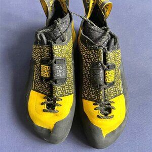 NEW La Sportiva Katana Lace Men's Rock Climbing Shoes Size 41, Black/Yellow